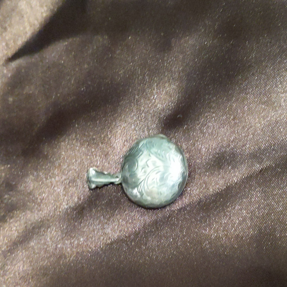 Sterling silver vintage locket